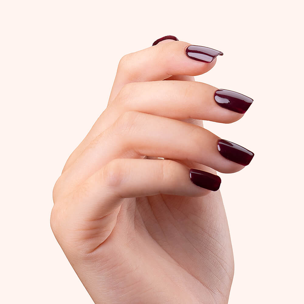 Smalto semipermanente Crimson Plum