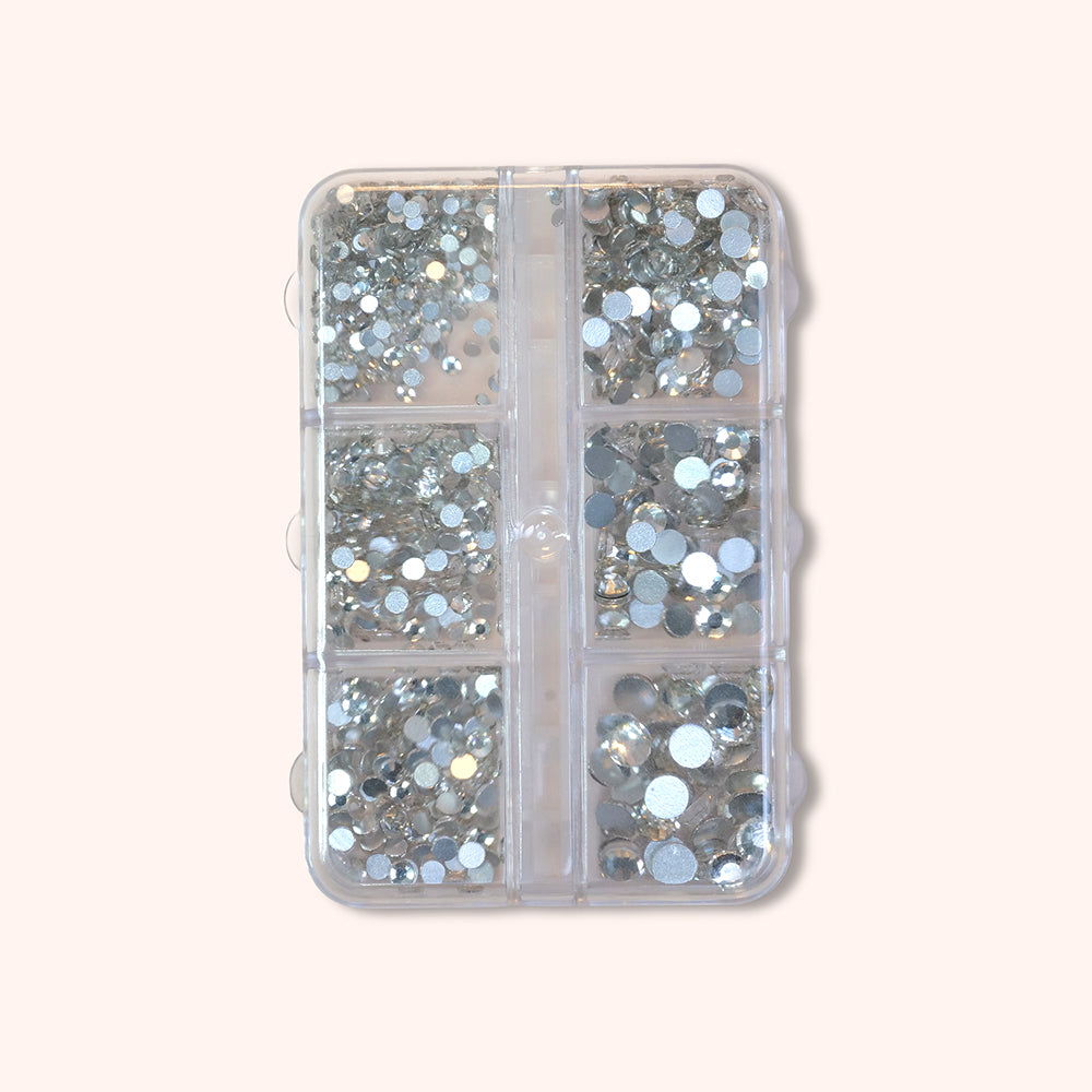 Strasssteine Silber in Box