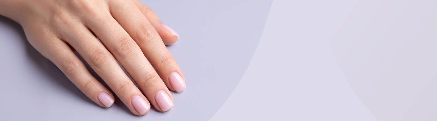 Liquid Polyacryl: Die beste Verstärkung für brüchige Nägel