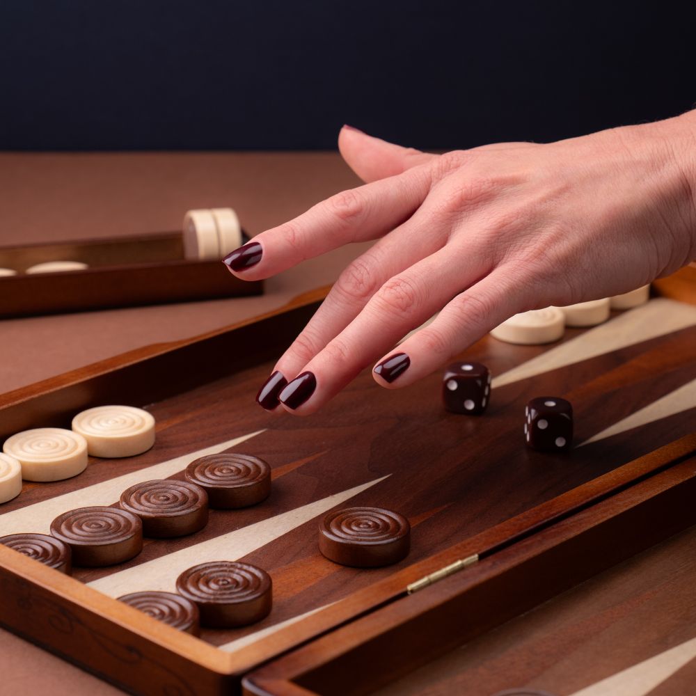 Die besten Bordeaux-Nagellacke für den Winter 2026